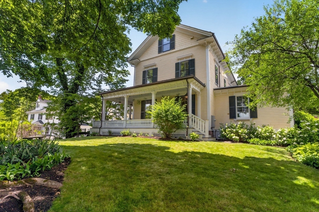 55 Academy St