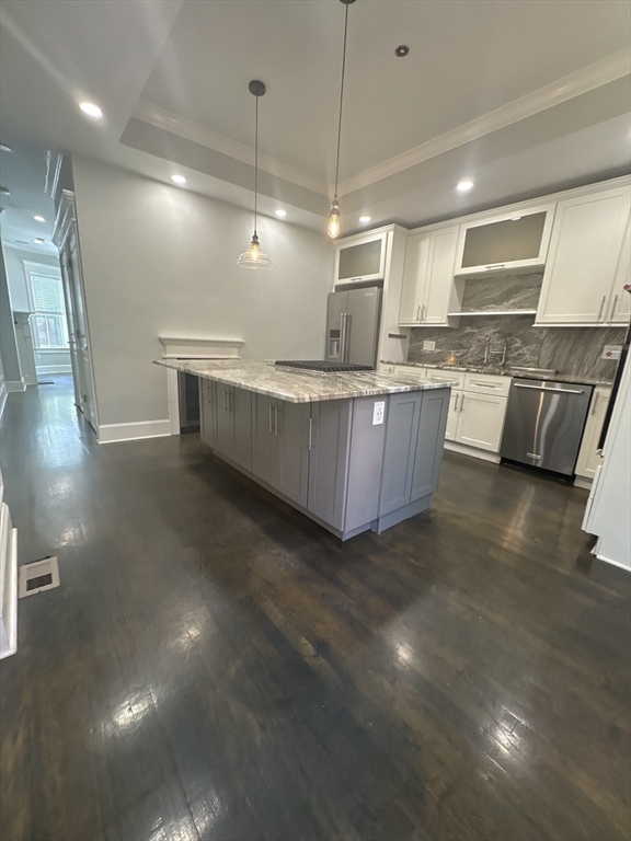 209 Green St # 1