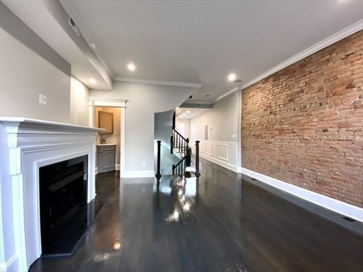 209 Green St # 2