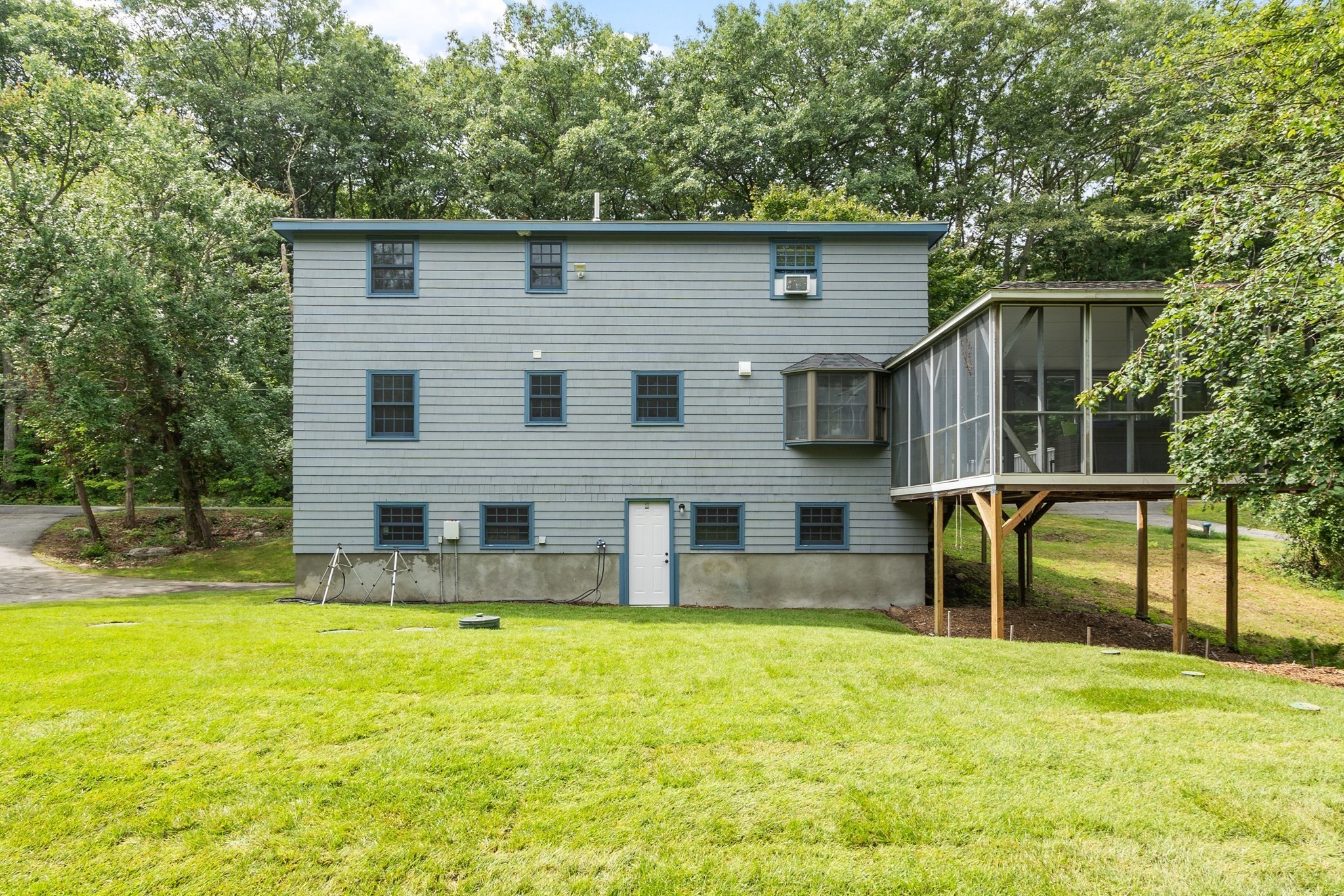 368 Hill Rd