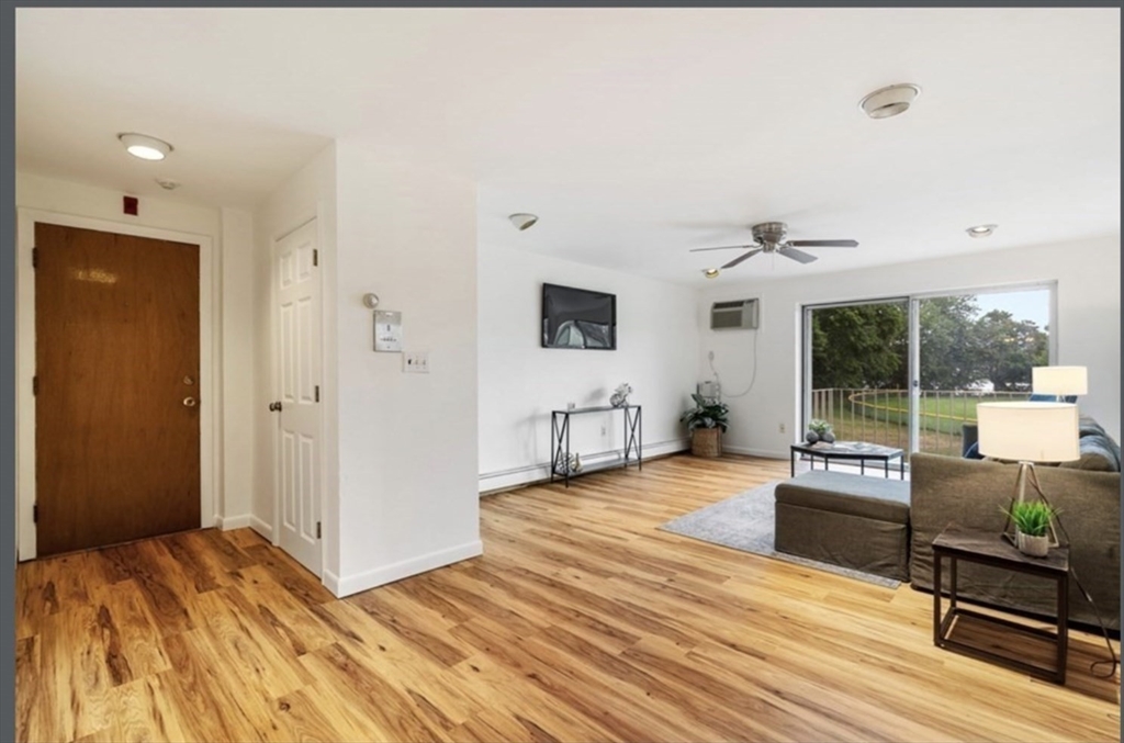 34 Hamilton Rd # 210