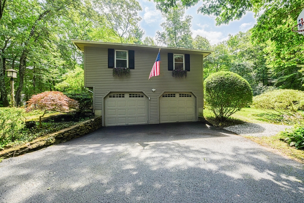 45 Neck Hill Road