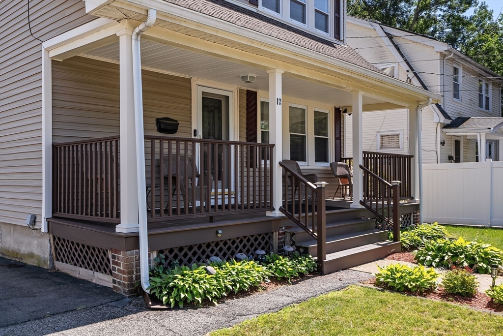 12 Hopewell Rd