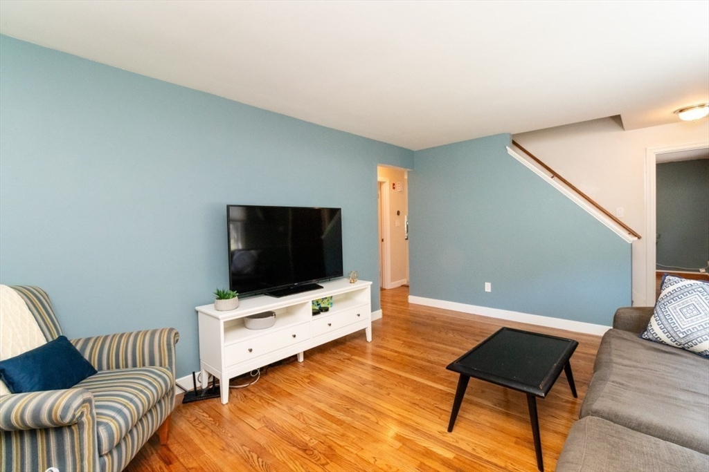 46 Conlyn Avenue