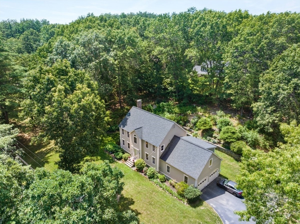 77 Tadmuck Road