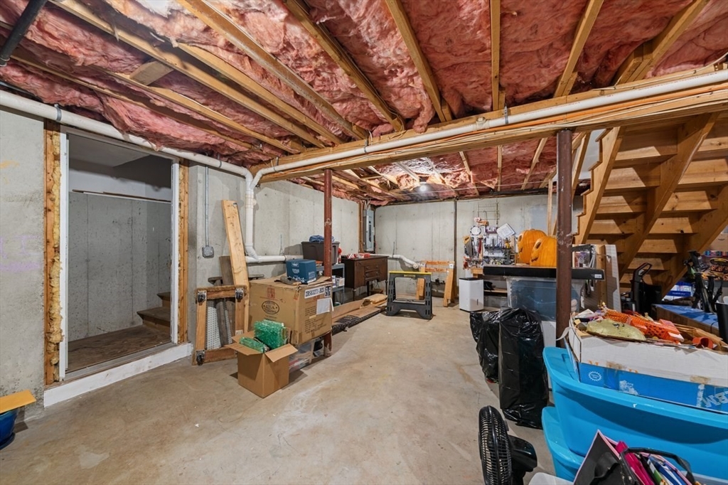 77 Tadmuck Road