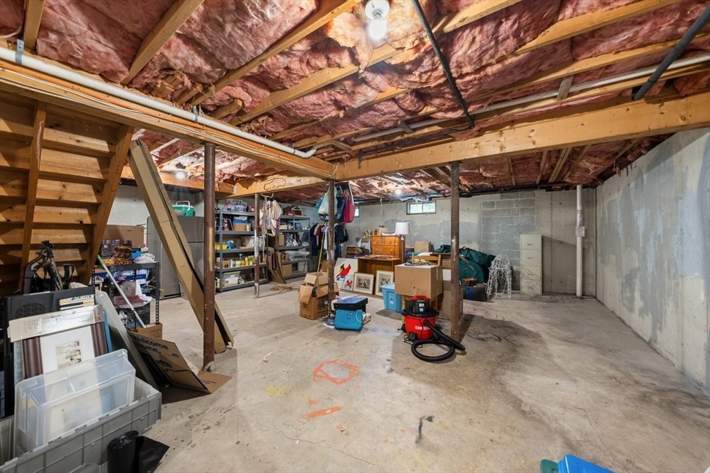 77 Tadmuck Road