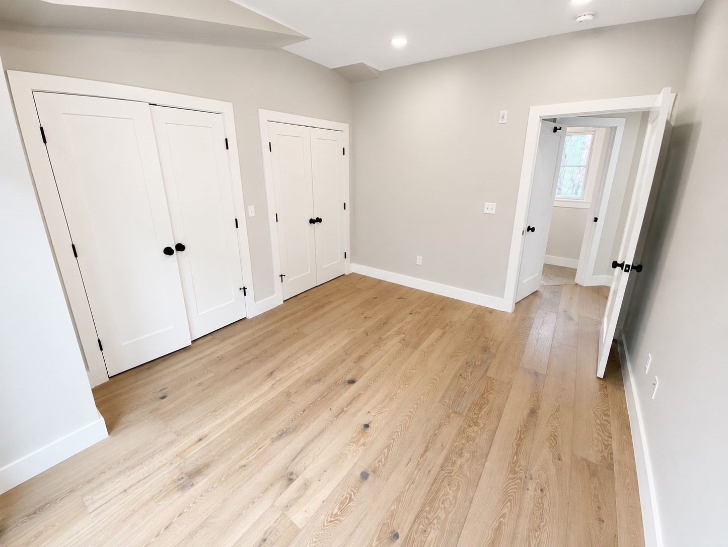 300 Somerville Avenue Unit: H