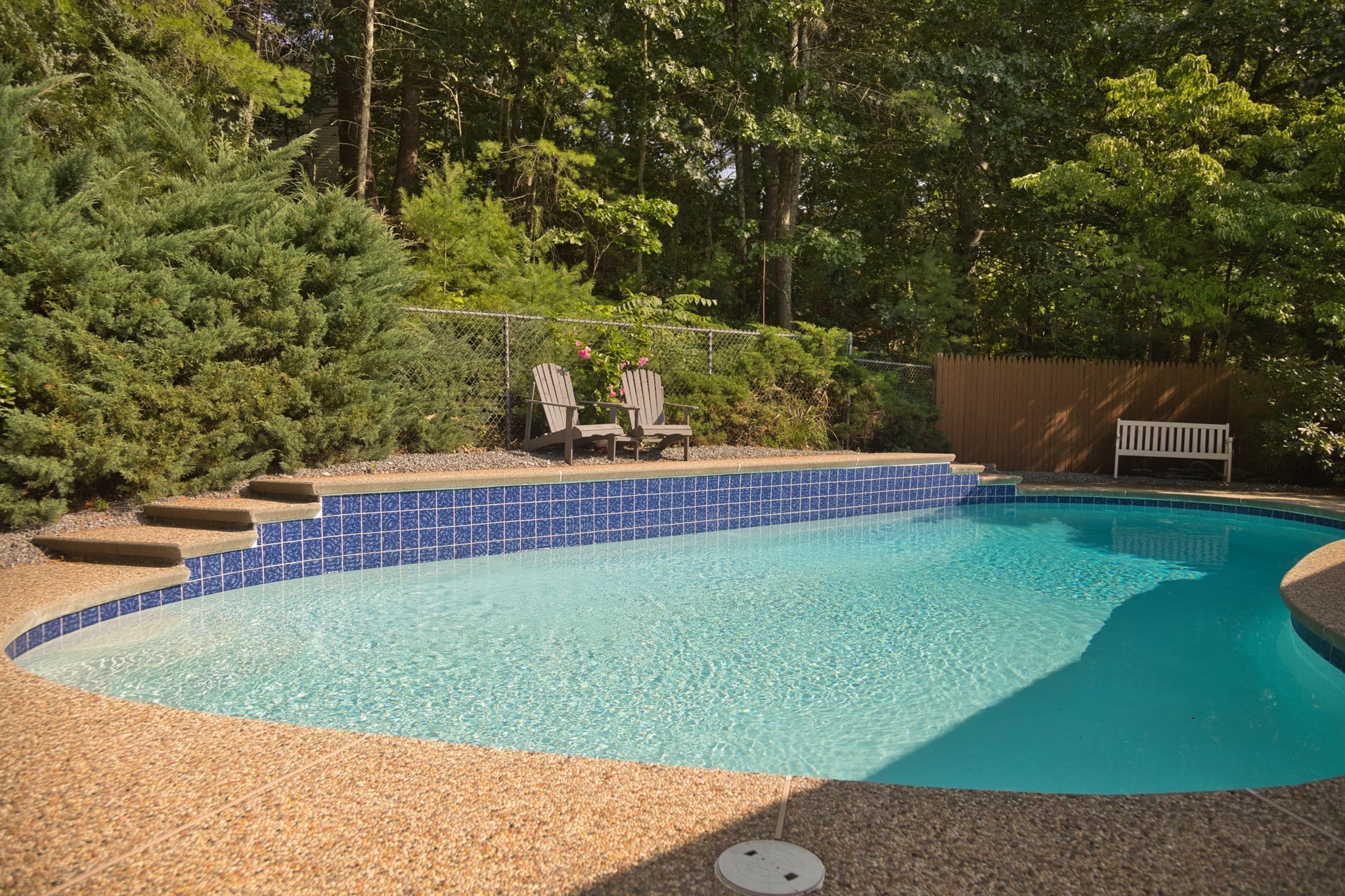 10 Lowell Dr