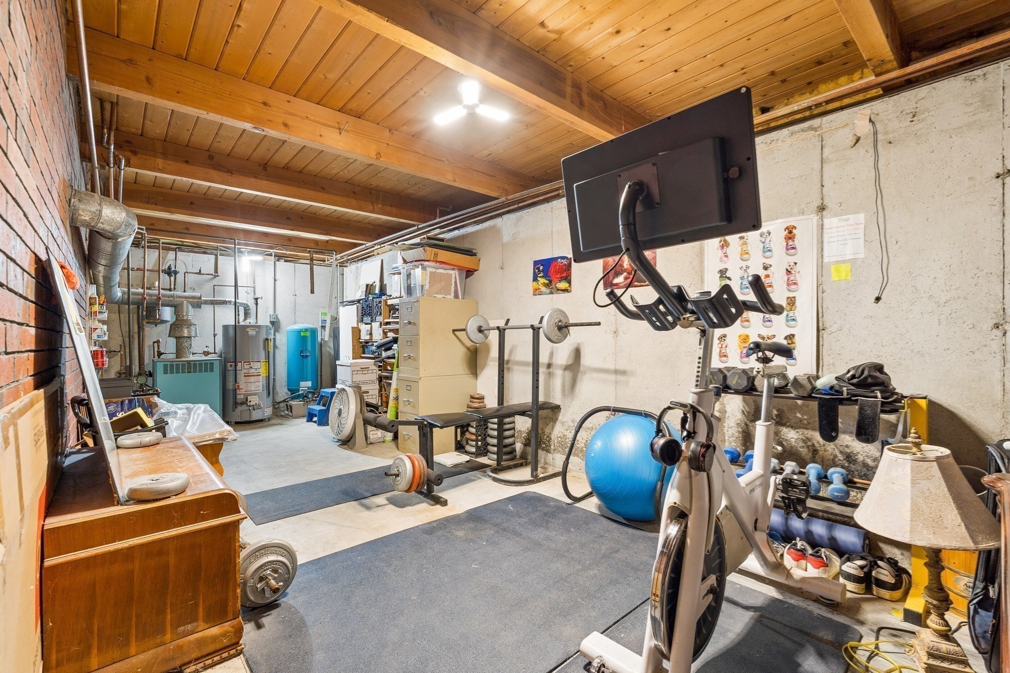 10 Lowell Dr