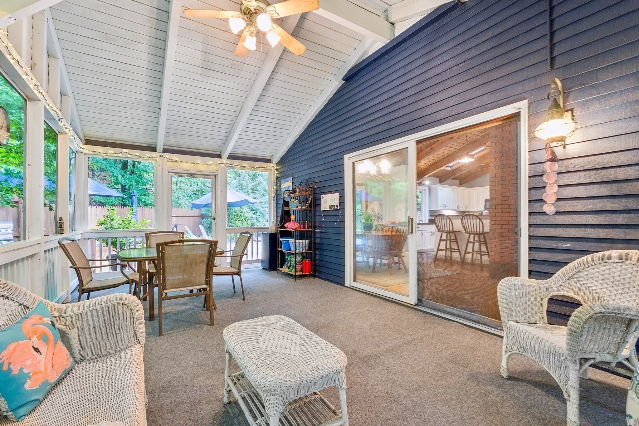 10 Lowell Dr