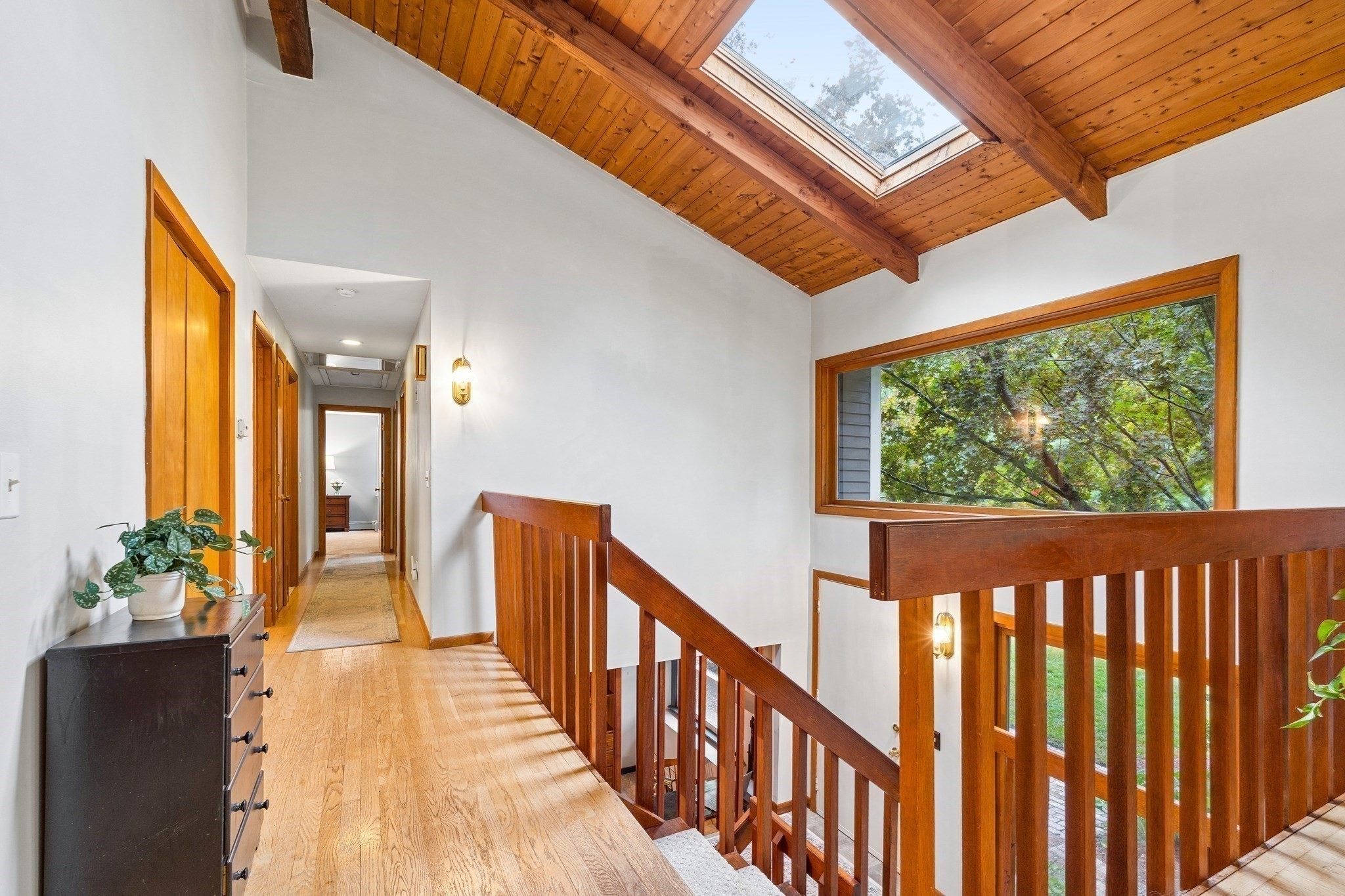10 Lowell Dr