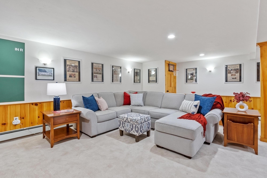 5 Myrtle Dr