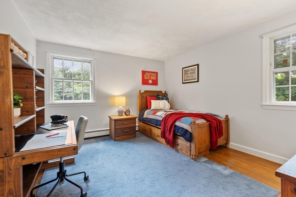5 Myrtle Dr
