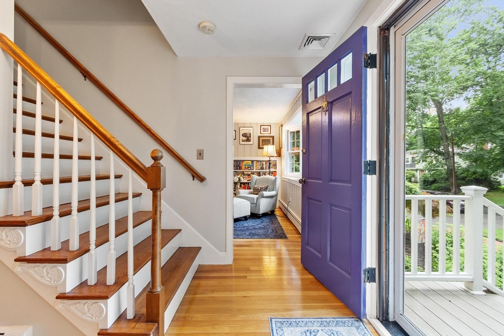 5 Myrtle Dr