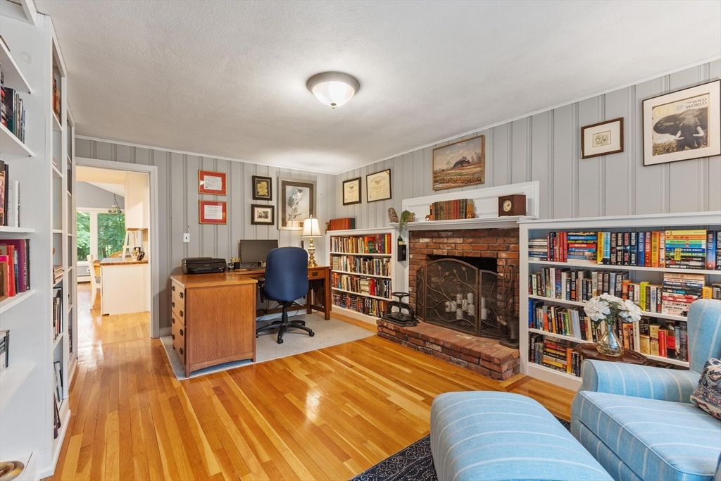 5 Myrtle Dr