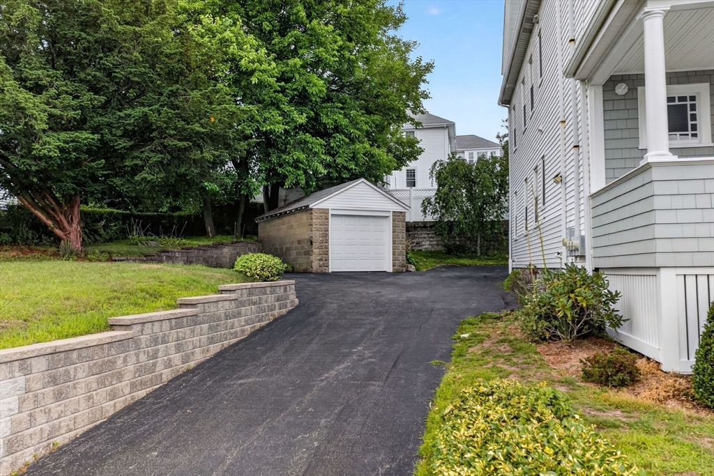 22 Cypress St