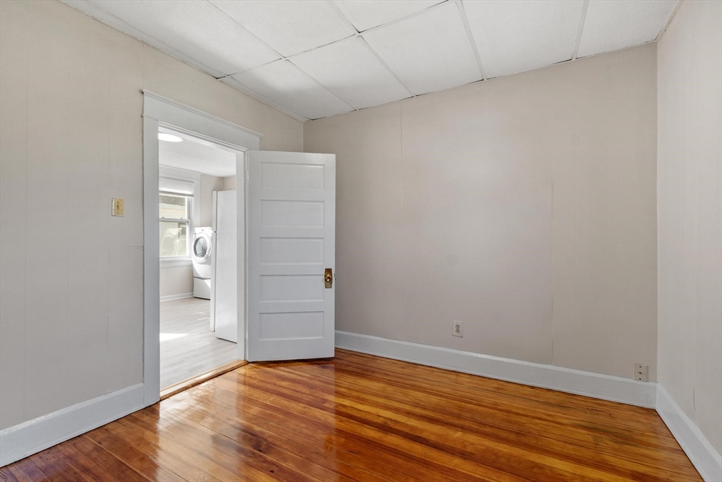 9 Reynolds Street # 2