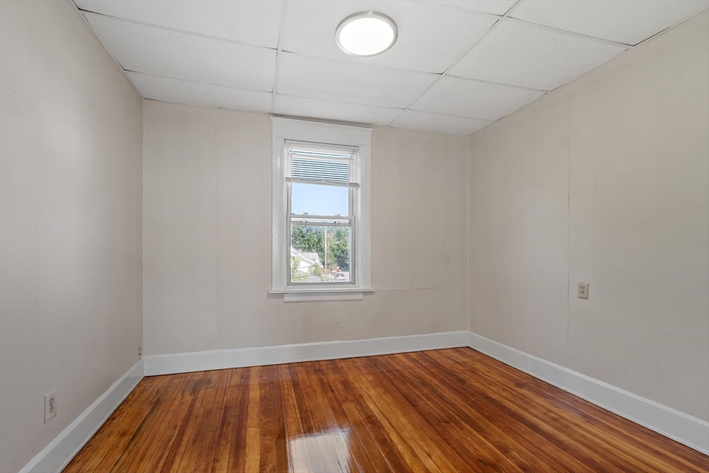 9 Reynolds Street # 2