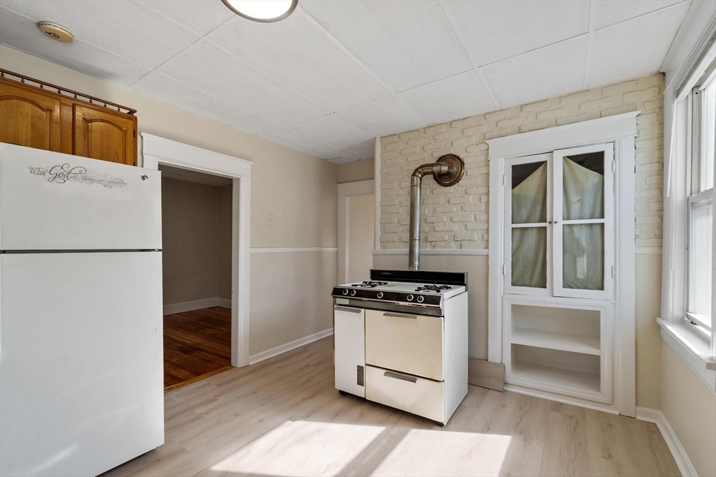 9 Reynolds Street # 2