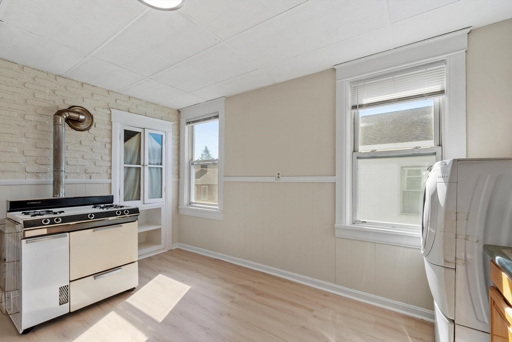 9 Reynolds Street # 2