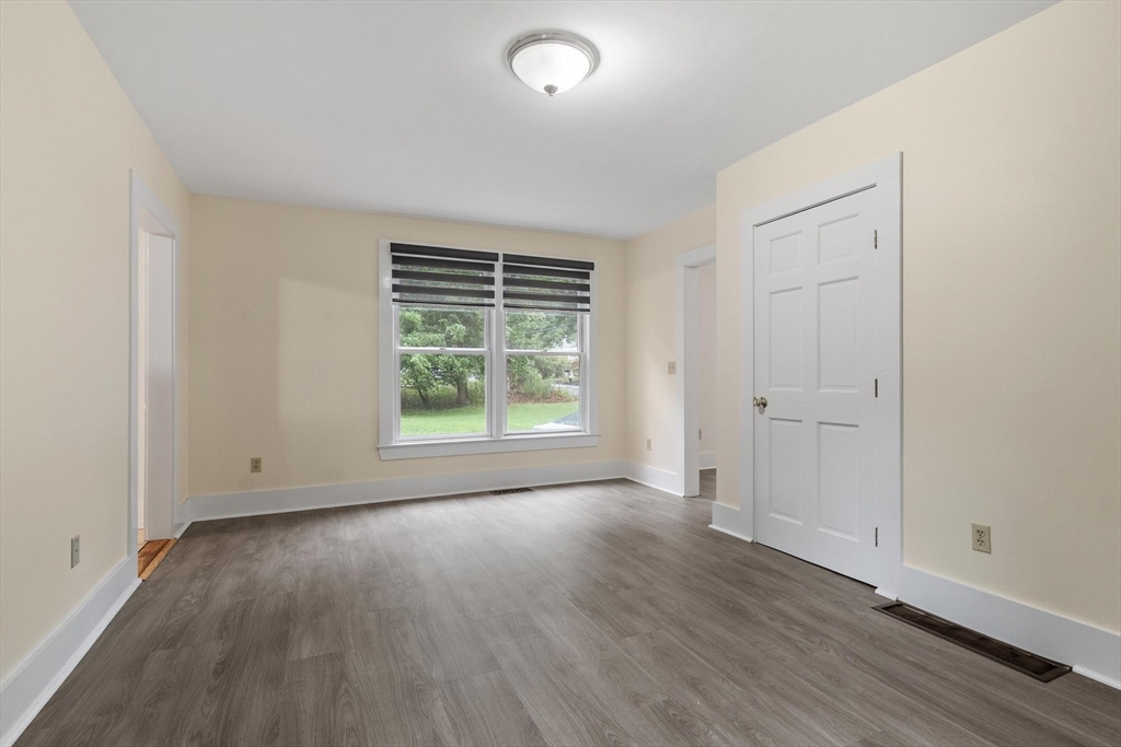 11 Chadwick Street # 11