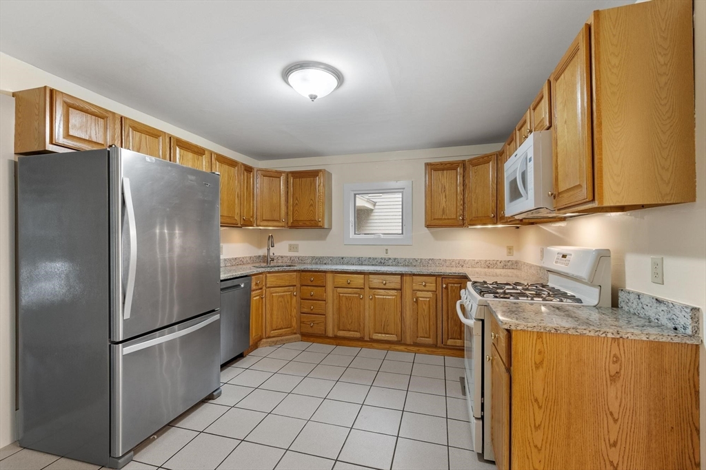 11 Chadwick Street # 11