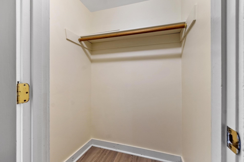 11 Chadwick Street # 11