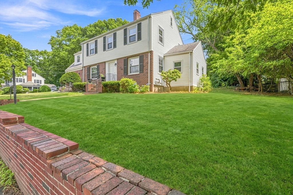 49 Parkside Circle