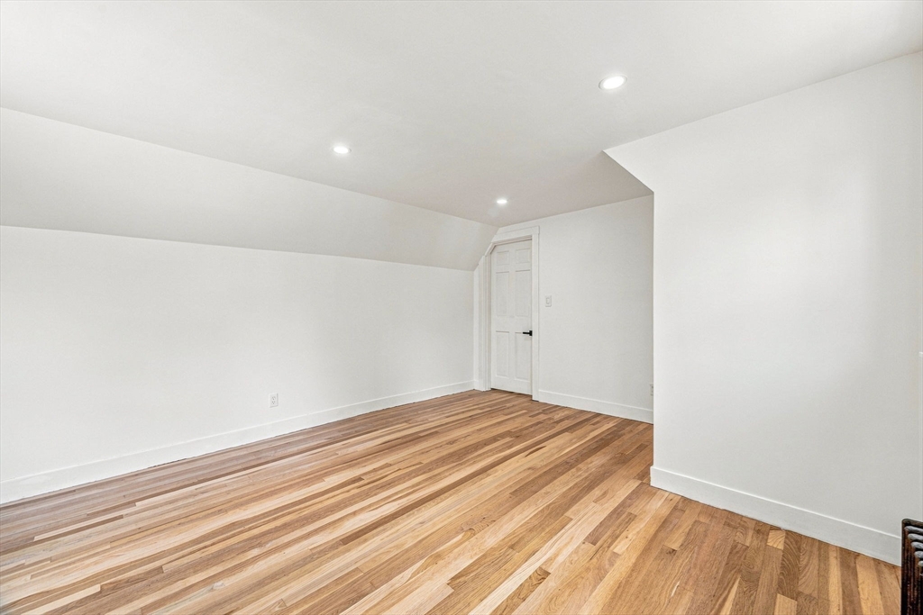 49 Parkside Circle