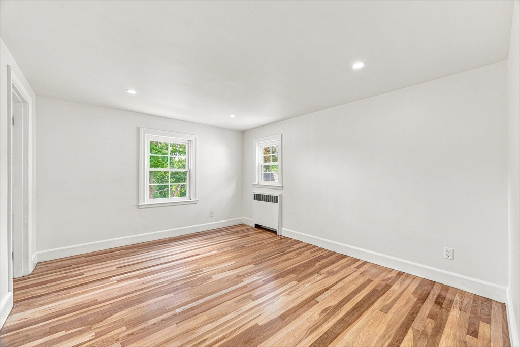 49 Parkside Circle