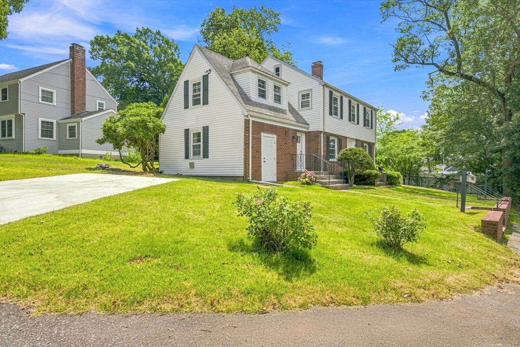 49 Parkside Circle
