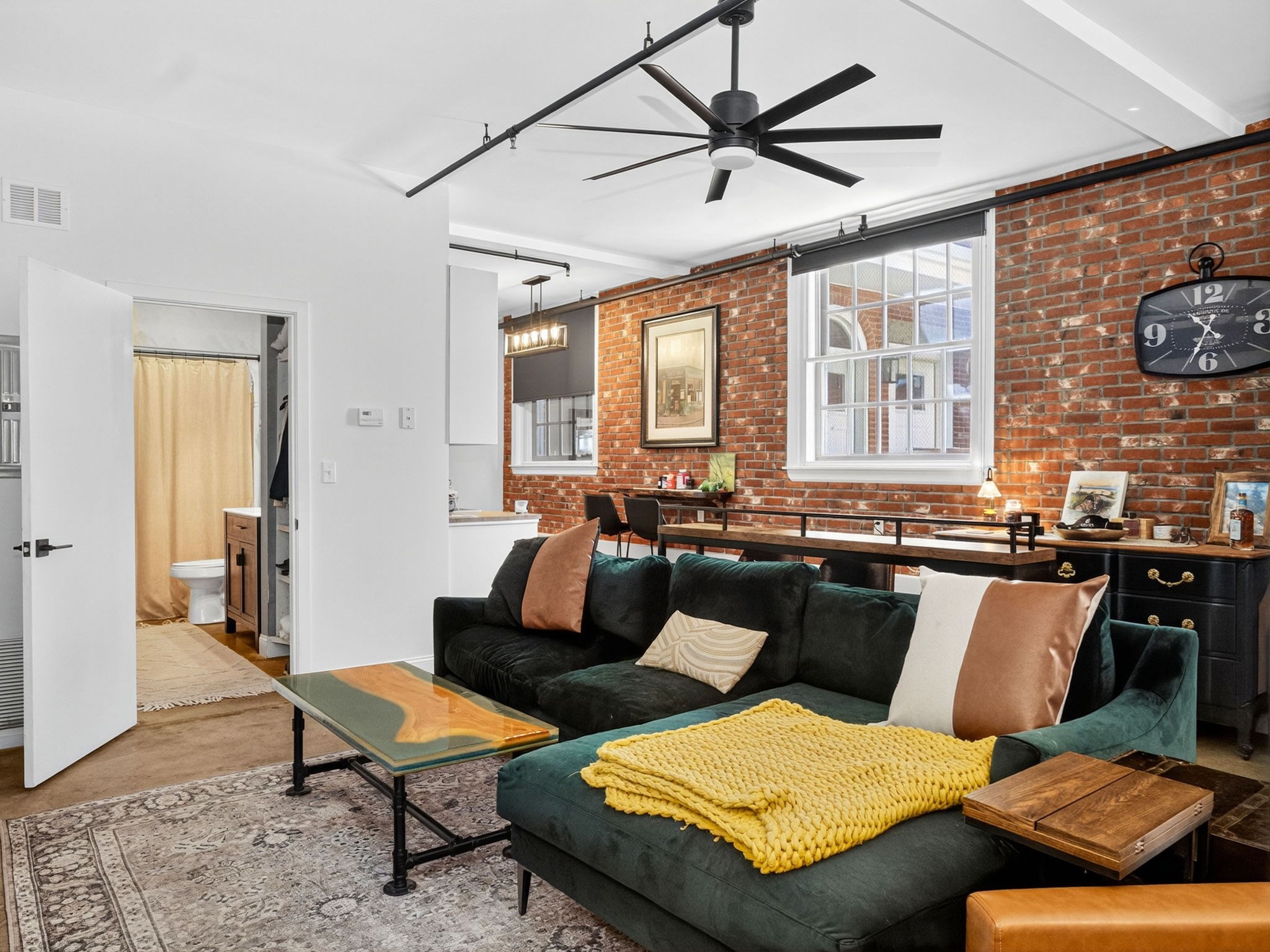 7 Crombie St # 4