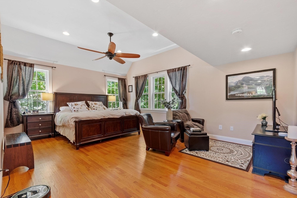 6 Whitcomb Ave