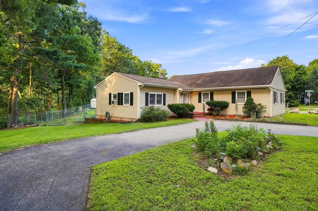 70 Muller Rd
