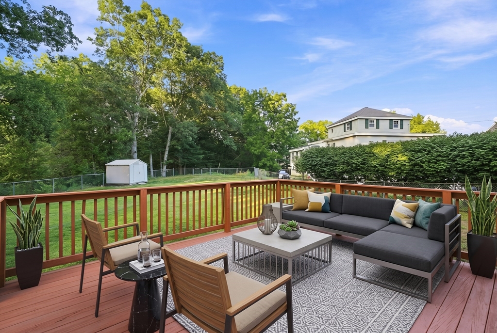 70 Muller Rd