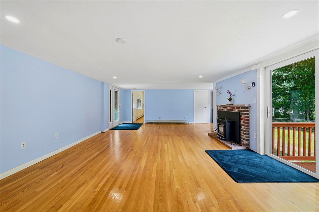 70 Muller Rd