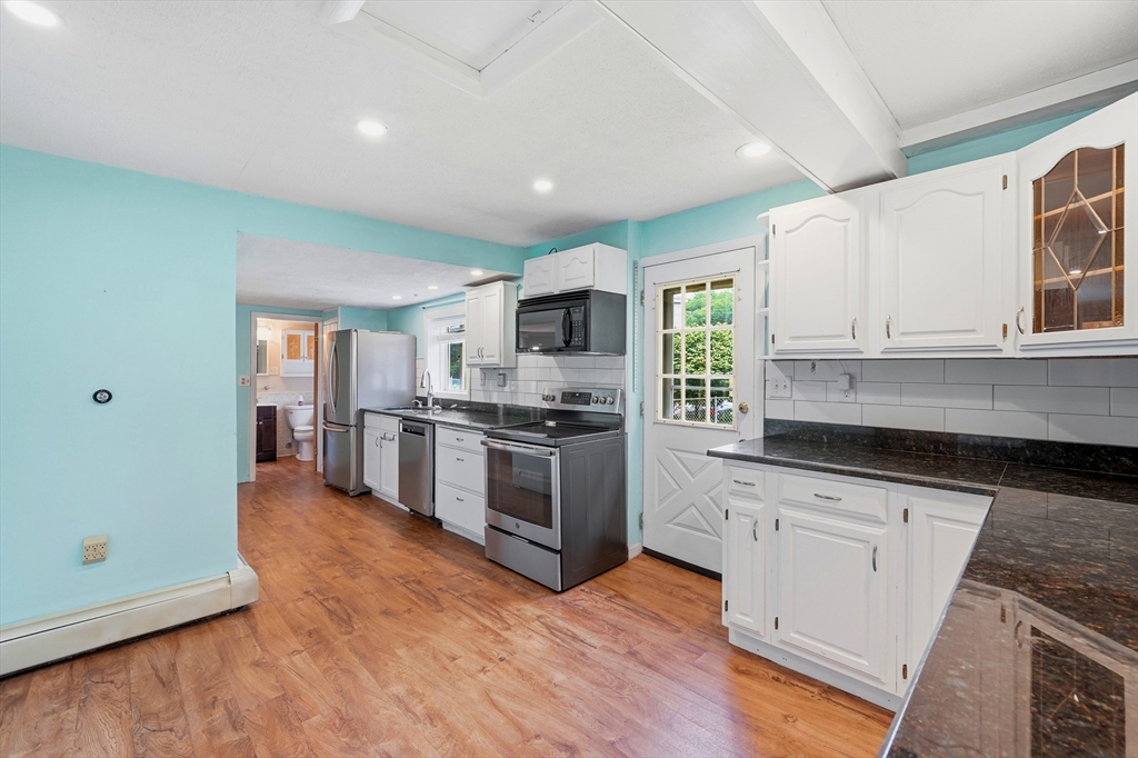 70 Muller Rd