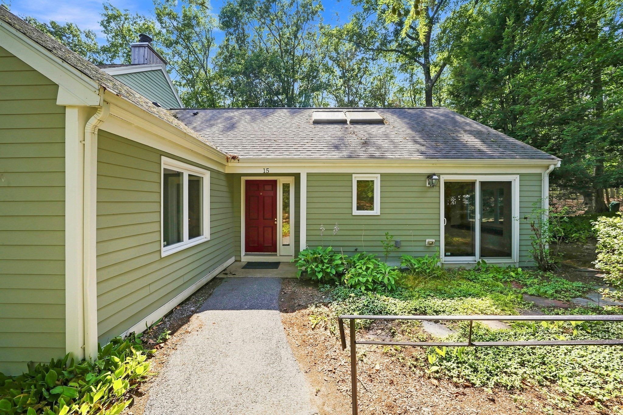 15 Fifer Ln # 15