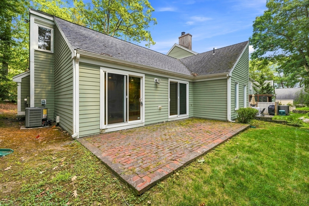 15 Fifer Ln # 15