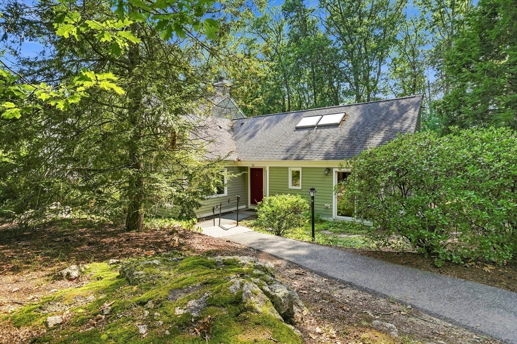 15 Fifer Ln # 15