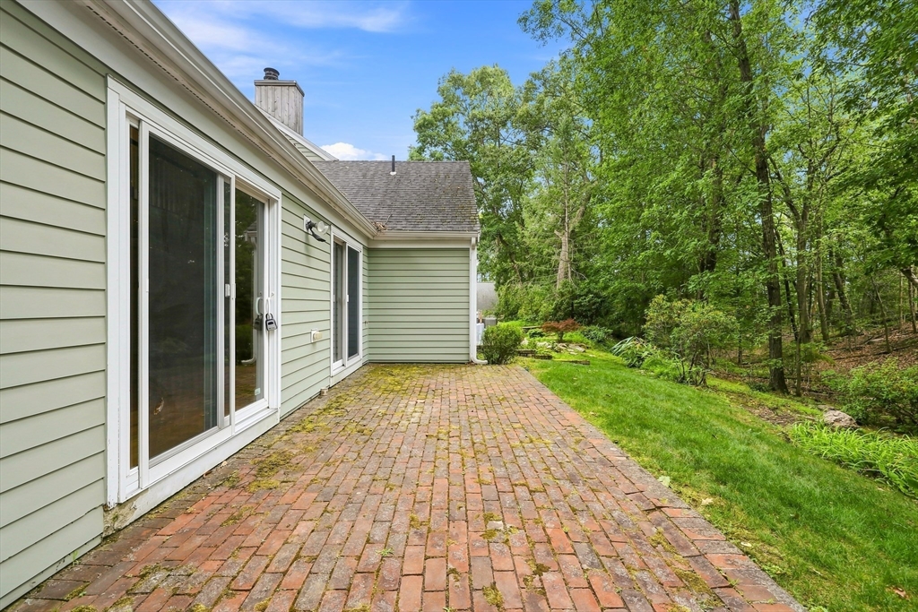 15 Fifer Ln # 15