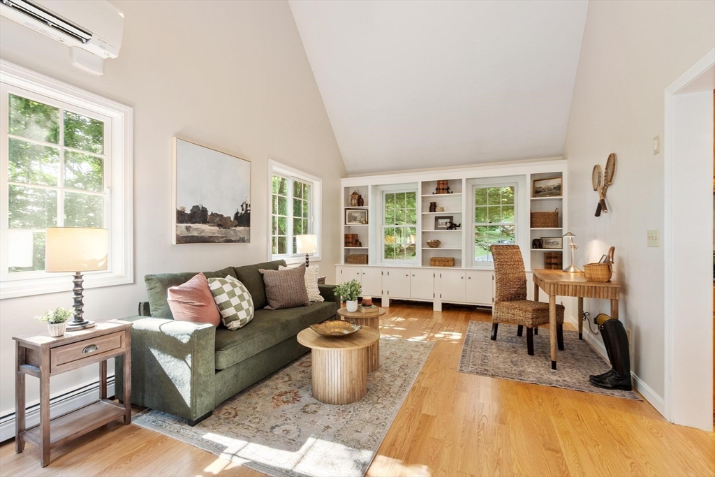 16 Abel Jones Pl