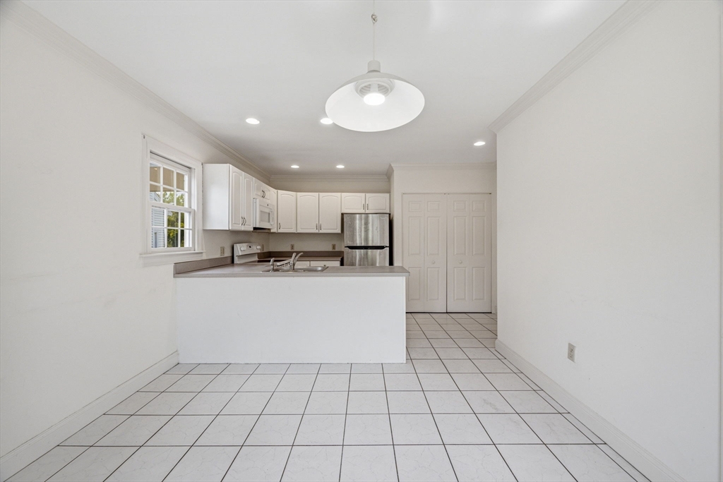 605 Middle St # 22