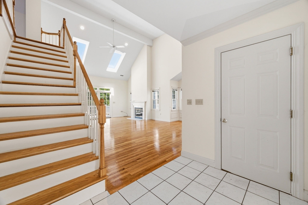 605 Middle St # 22
