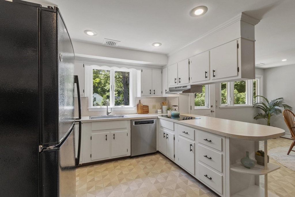 9 Cherry Ridge Rd