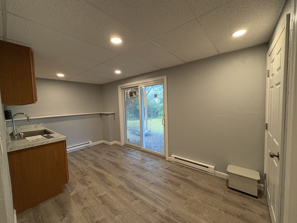 30A Mount Avenue Unit: Basement