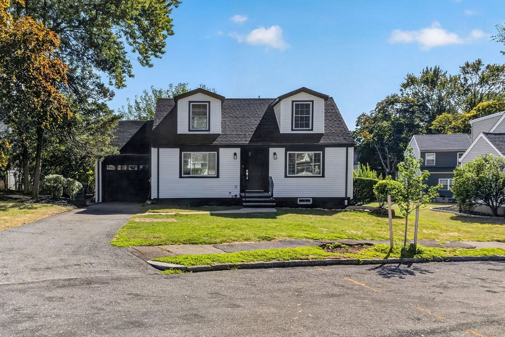 7 Joyce Rd
