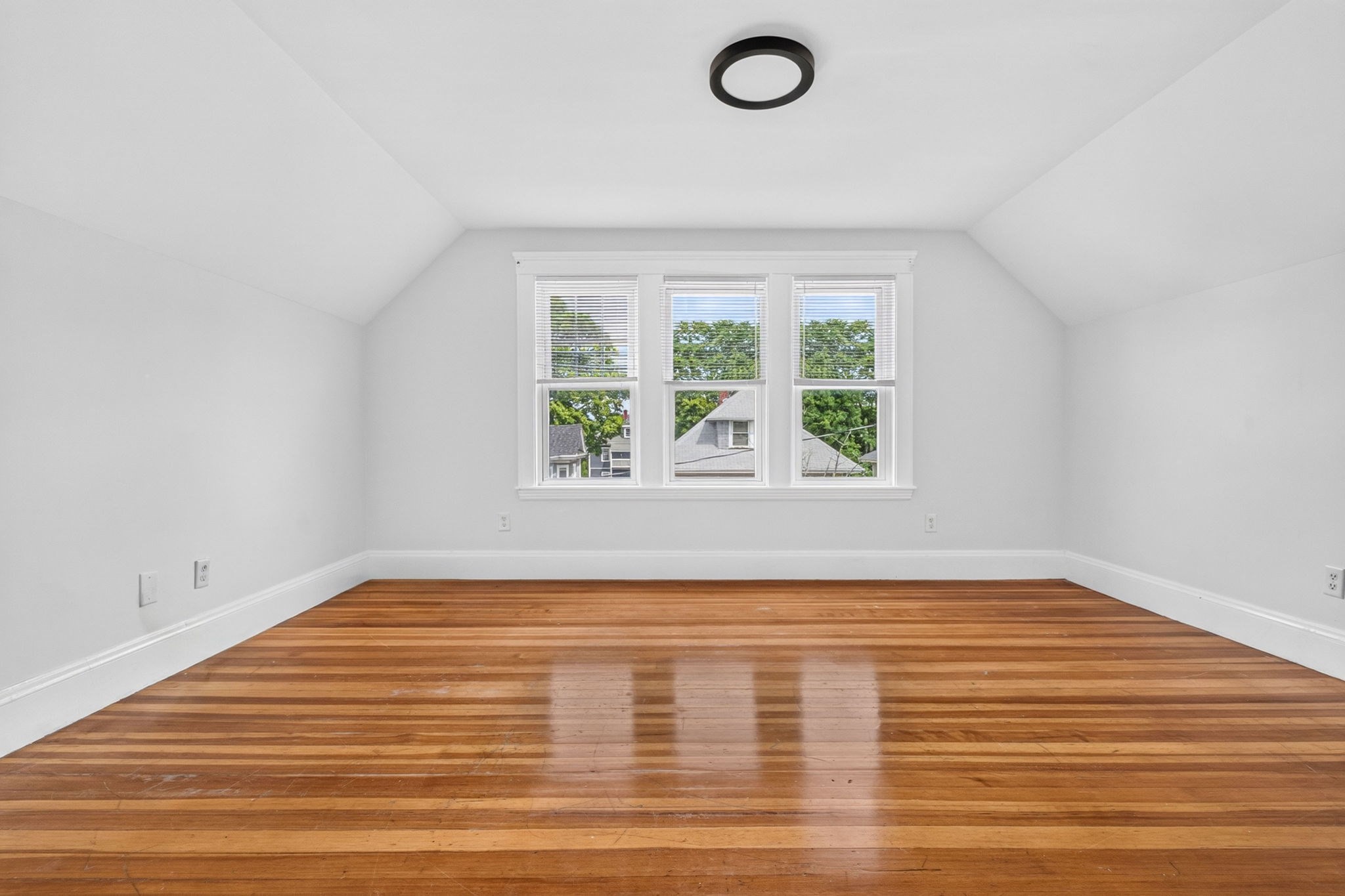 31 Belvoir Rd # 2