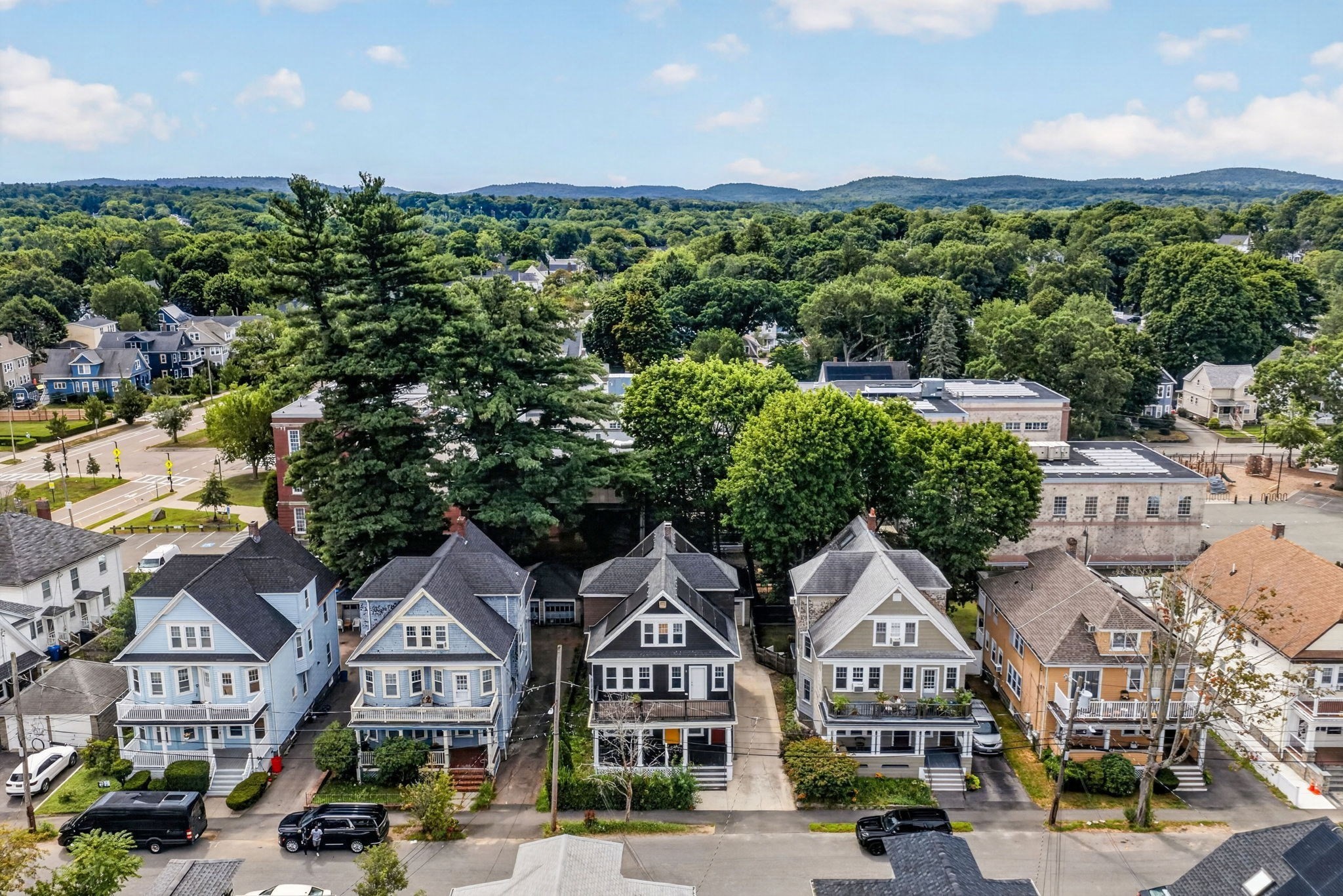 31 Belvoir Rd # 2